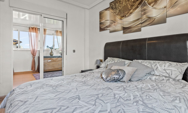 Resale - Villa - Orihuela Costa - Playa Flamenca