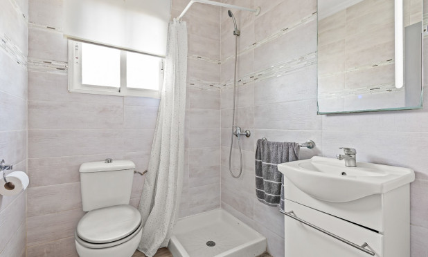 Resale - Villa - Orihuela Costa - Playa Flamenca