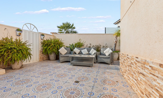 Resale - Villa - Orihuela Costa - Playa Flamenca