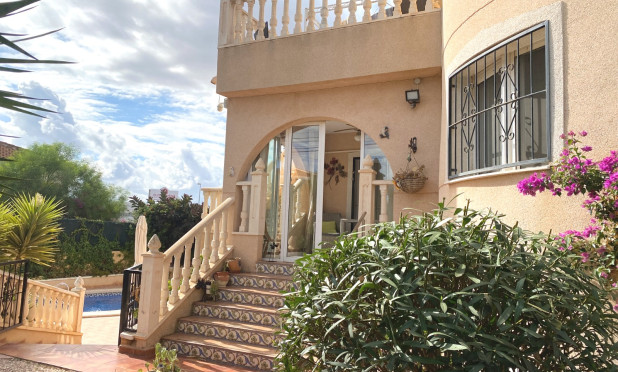 Odsprzedaż - Villa - Ciudad Quesada