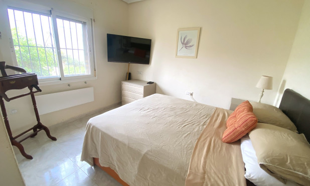 Odsprzedaż - Villa - Ciudad Quesada