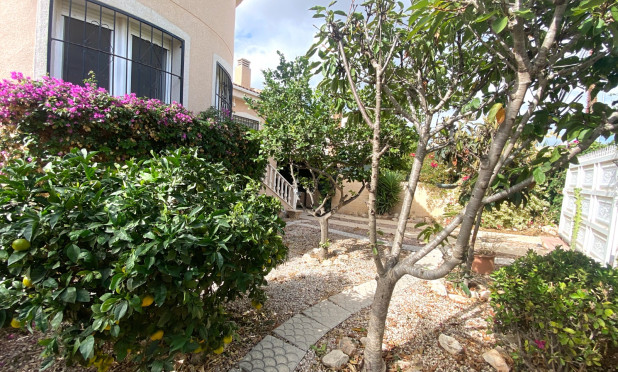 Odsprzedaż - Villa - Ciudad Quesada