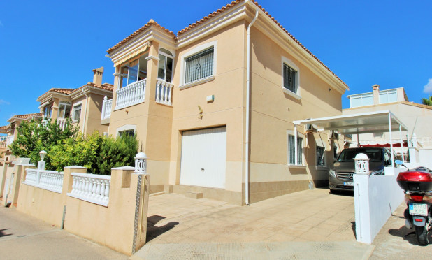 Herverkoop - Villa - Villamartín