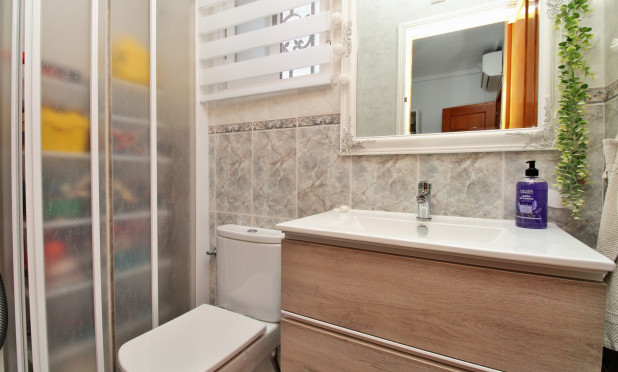 Herverkoop - Villa - Villamartín