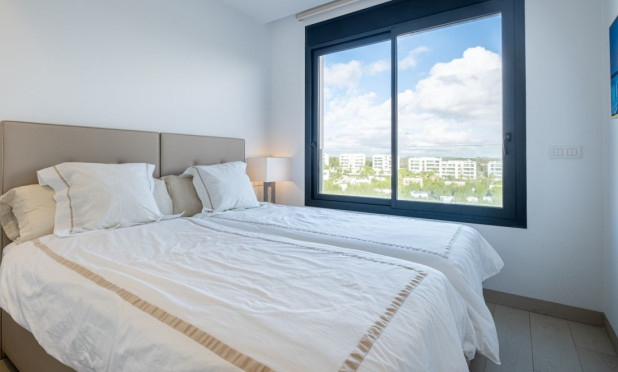 Resale - Apartment / flat - Orihuela Costa - Las Colinas Golf