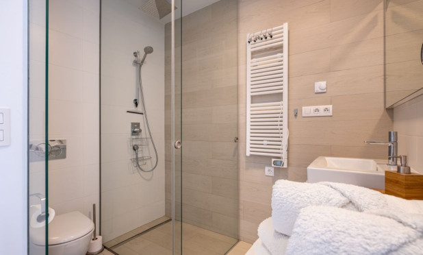 Resale - Apartment / flat - Orihuela Costa - Las Colinas Golf