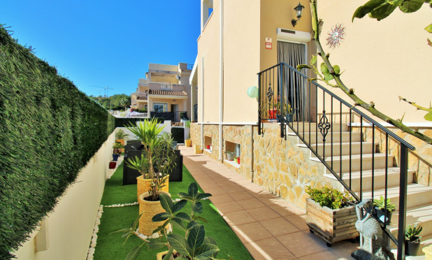 Odsprzedaż - Kamienica - San Miguel de Salinas