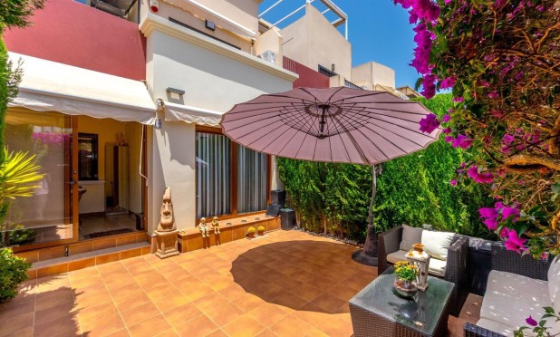Resale - Townhouse - Torrevieja - Aguas Nuevas