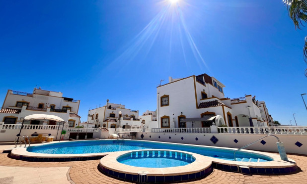 Resale - Townhouse - Vistabella Golf - Entre Naranjos