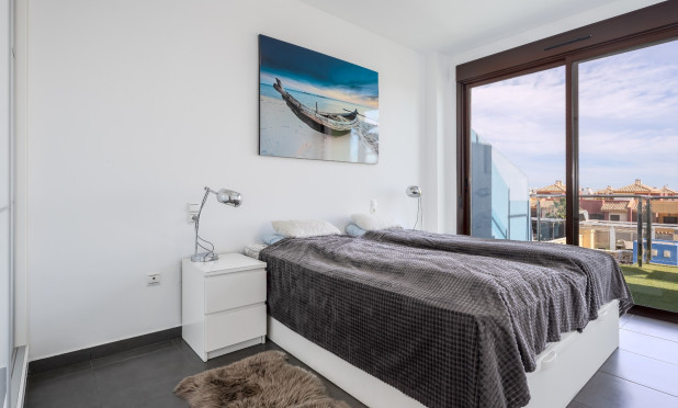 Resale - Apartment / flat - Orihuela Costa - Lomas de Cabo Roig