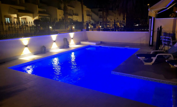 Resale - Villa - Villamartín - Los Dolses