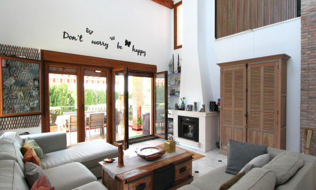 Wiederverkauf - Villa - La Finca Golf