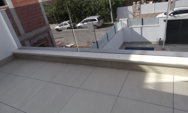 Neue Gebäude - Stadthaus - San Javier