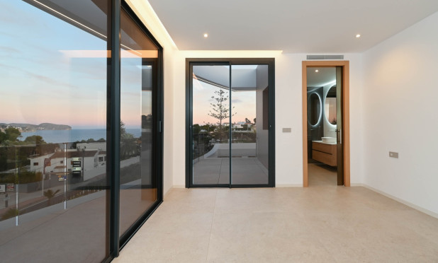 Resale - Villa - Benissa