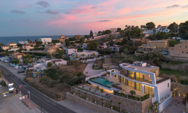 Resale - Villa - Benissa