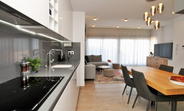 Herverkoop - Villa - Villamartín