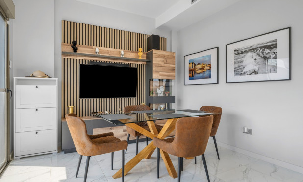 Resale - Villa - Orihuela Costa - Villamartín