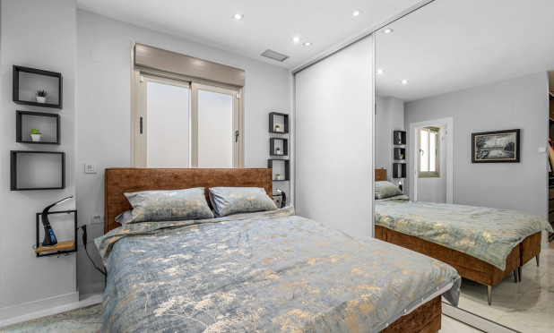 Resale - Villa - Orihuela Costa - Villamartín