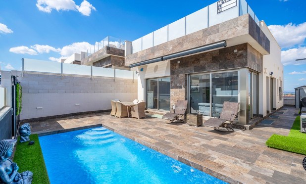 Resale - Villa - Orihuela Costa - Villamartín