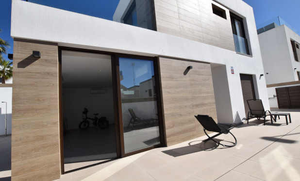 Resale - Villa - Benijofar