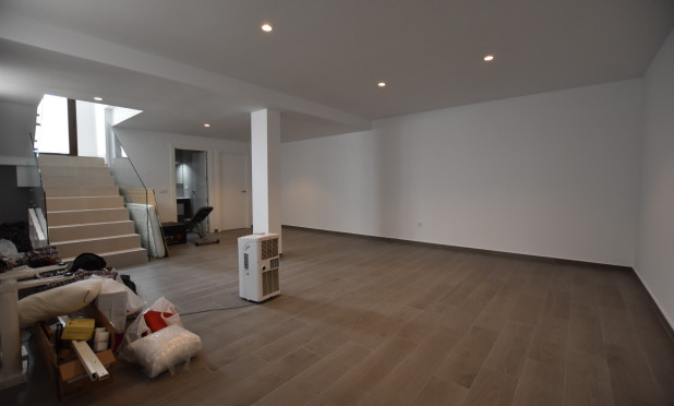 Resale - Villa - Benijofar