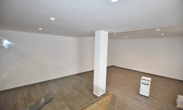 Resale - Villa - Benijofar