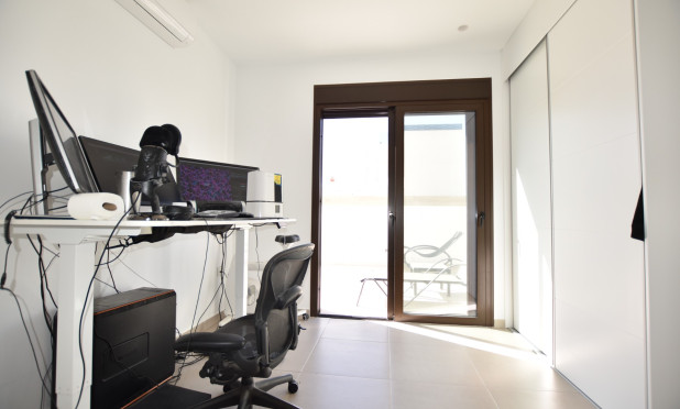 Resale - Villa - Benijofar