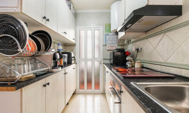 Resale - Villa - Orihuela Costa - Villamartín