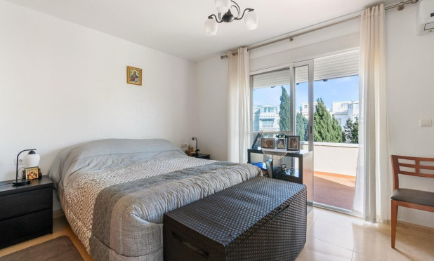 Resale - Villa - Orihuela Costa - Villamartín