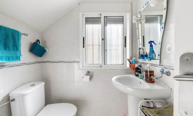 Resale - Villa - Orihuela Costa - Villamartín