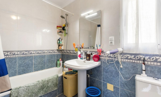 Resale - Villa - Orihuela Costa - Villamartín