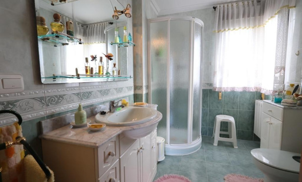 Resale - Villa - Orihuela Costa - Villamartín