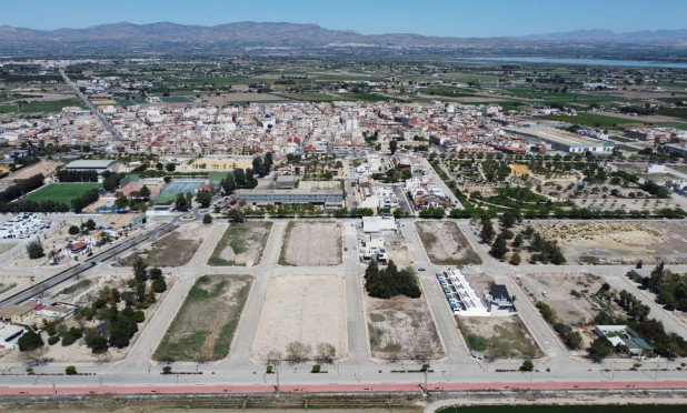 Neue Gebäude - Villa - Dolores - polideportivo