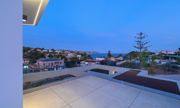 Resale - Villa - Benissa