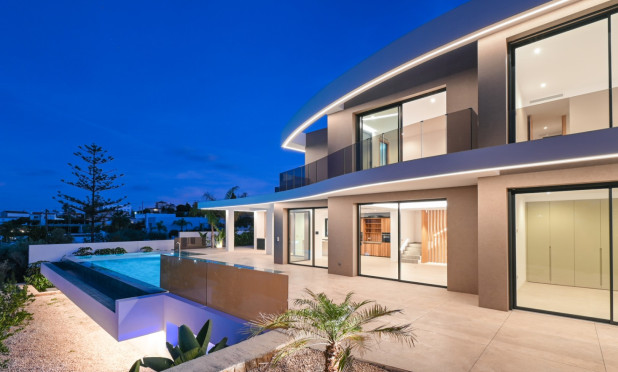 Resale - Villa - Benissa