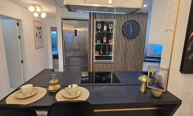 Herverkoop - Appartement / flat - Sucina