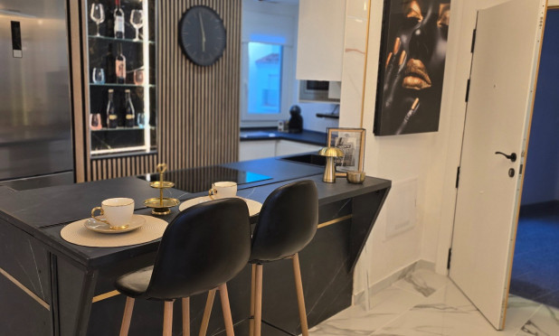 Herverkoop - Appartement / flat - Sucina