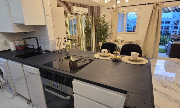 Herverkoop - Appartement / flat - Sucina