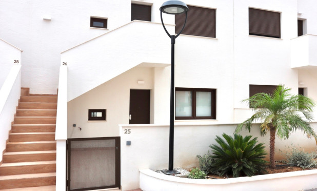 Resale - Apartment / flat - Finestrat