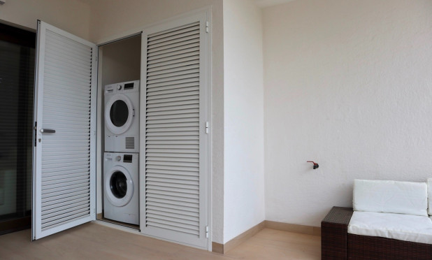 Resale - Apartment / flat - Finestrat