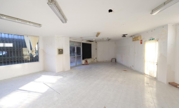 Resale - Commercial - Orihuela Costa - La Zenia