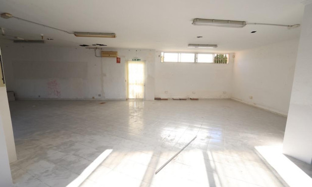 Resale - Commercial - Orihuela Costa - La Zenia