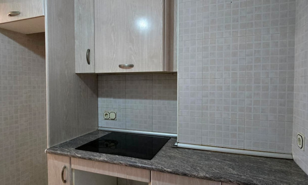 Reventa - Apartamento / piso - Xirles