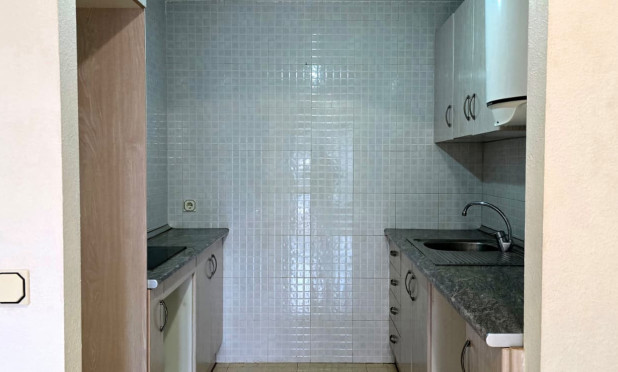 Reventa - Apartamento / piso - Xirles