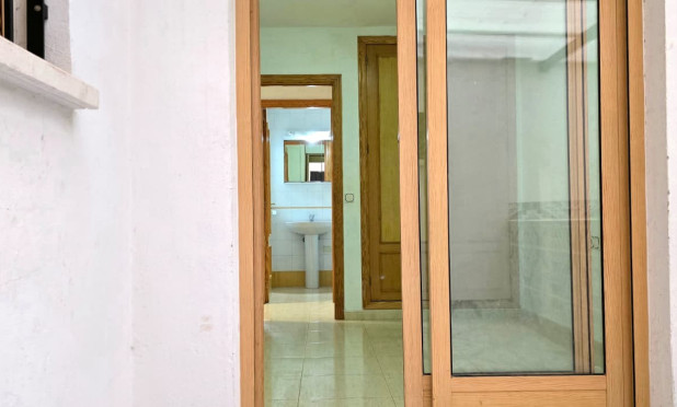 Reventa - Apartamento / piso - Xirles