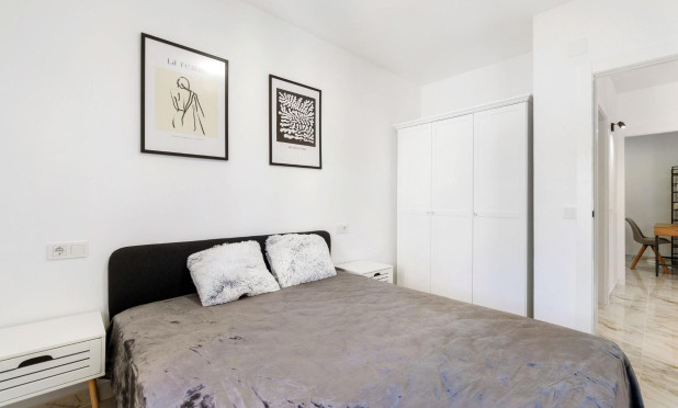 Resale - Villa - Torrevieja - El chaparral