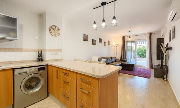 Resale - Apartment / flat - Orihuela Costa - Altos de Campoamor