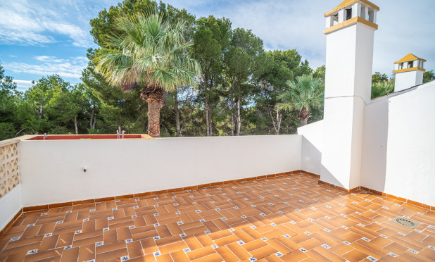 Resale - Villa - Orihuela Costa - Villamartín