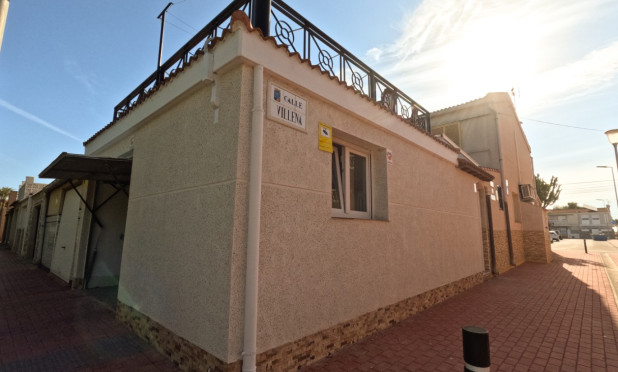 Resale - Townhouse - Torrevieja - El Acequión - Los Náufragos