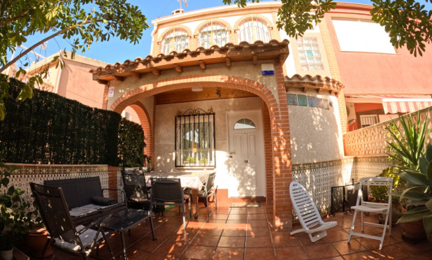Resale - Townhouse - Torrevieja - El Acequión - Los Náufragos